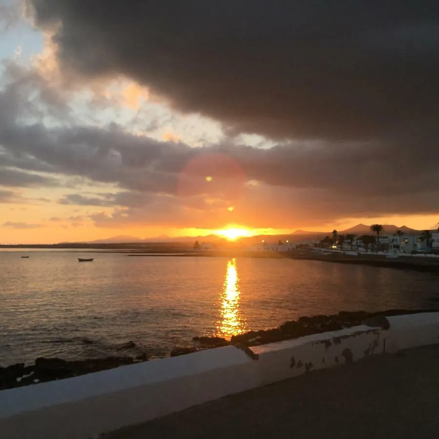 Apartamento Frente al Mar Playa Honda  0*, Playa Honda (Lanzarote)